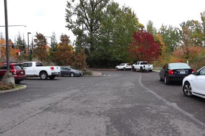 SE Sunnyside Road access parking – 5 regular spaces, curbside parking – parking at Miramont Pointe is not allowed